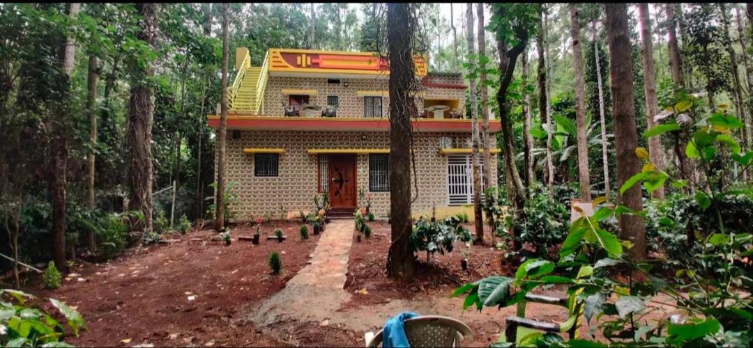 Sp Resort Inn Yercaud Eksteriør billede